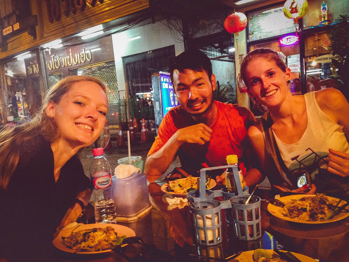 Me, Julia, and Jessica at Chinatown, Bangkok. I didn't even know them 5 hours prior.