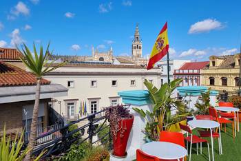 Sevilla Kitsch Hostel Art - Budget - Dorm