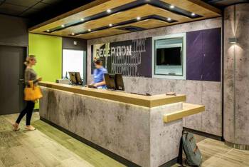 ibis budget Bordeaux Centre Bastide - Mid-Range - Triple Room