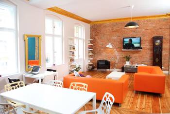 Blooms Boutique Hostel - Budget - Dorm