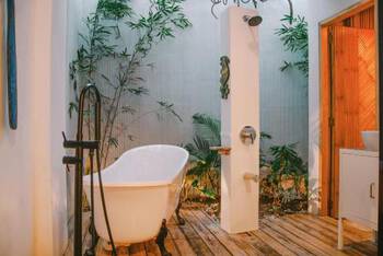 SANSE Boutique Hotel - High-End - King Room with Garden View
