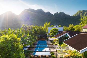 Son Doong Bungalow - High-End - Double Room