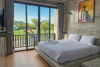 Bosston Hotel - Mid-Range - Double Room
