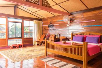 Kanecha's Home - Mid-Range - Double Room
