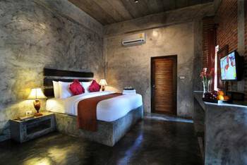 Love Bridge House - High-End - Double Room