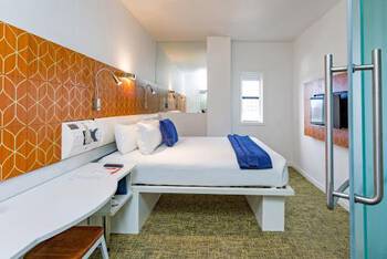 BreakFree on Cashel - Mid-Range - Double Room