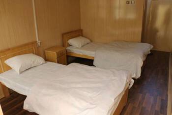 Al Nazir Hotel - Mid-Range - Twin Room