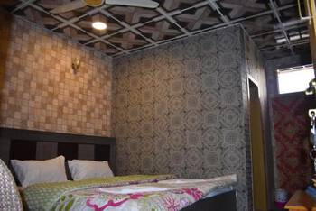 Sost Ambassador Hotel - High-End - Double Room