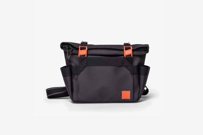 11 BEST Camera Sling Shoulder Bags For Travel