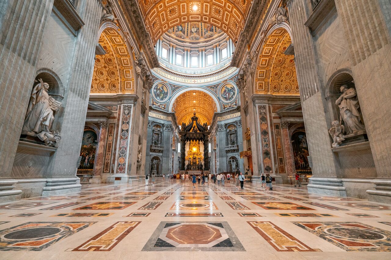 8 Impressive Things to Do in the Vatican City for Solo Travelers