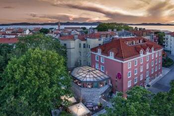 Bastion Heritage Hotel - Relais & Châteaux - High-End - Double Room