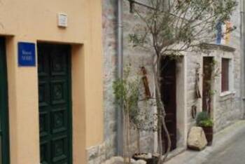 Guesthouse Ivan - Budget - Double Room