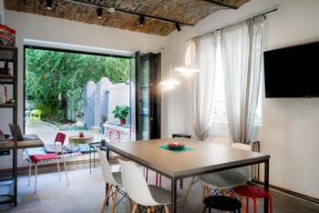 Good People Design Hostel - Budget - Dorm