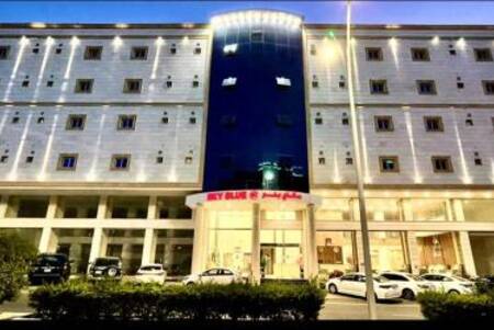 Sky Blue Hotel - Budget - Twin Room with shared bathroom