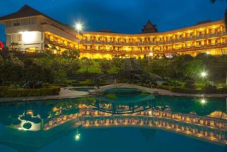 Sinabung Hills Berastagi - High-End - Double Room