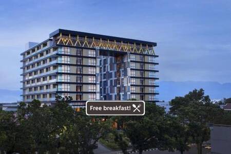 Hotel Santika Premiere Padang - High-End - Double Room