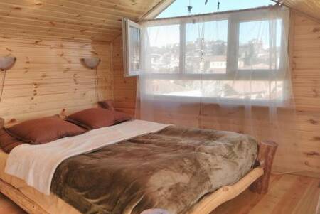 Three Gracia - Budget - Double Room