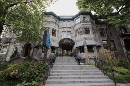 Manoir Sherbrooke - Mid-Range - Double Room