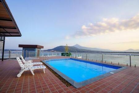 Intouch Riverside Hotel - Mid-Range - Double Room