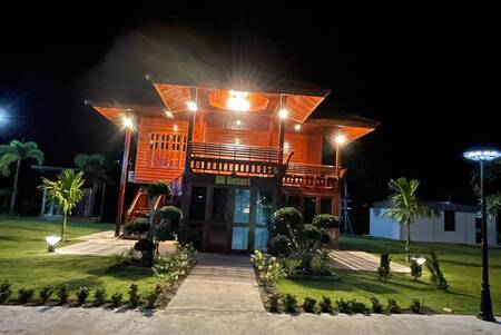 HR Resort - Mid-Range - Double Room