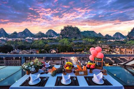GangShe Rooftop View Hotel l (Guilin Two Rivers And Four Lakes Elephant Trunk Hill) - Mid-Range - Double Room