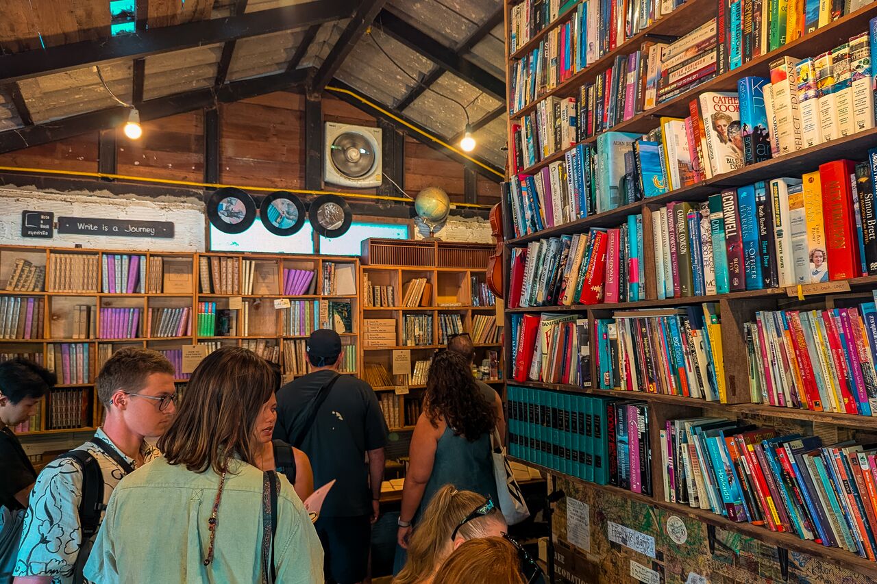 Notebook Workshop at Baan Kang Wat