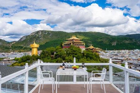 Shangri-La Yunbian View Homestay - Mid-Range - Double Room