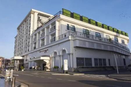 Yogh Hospitality - High-End - Double Room