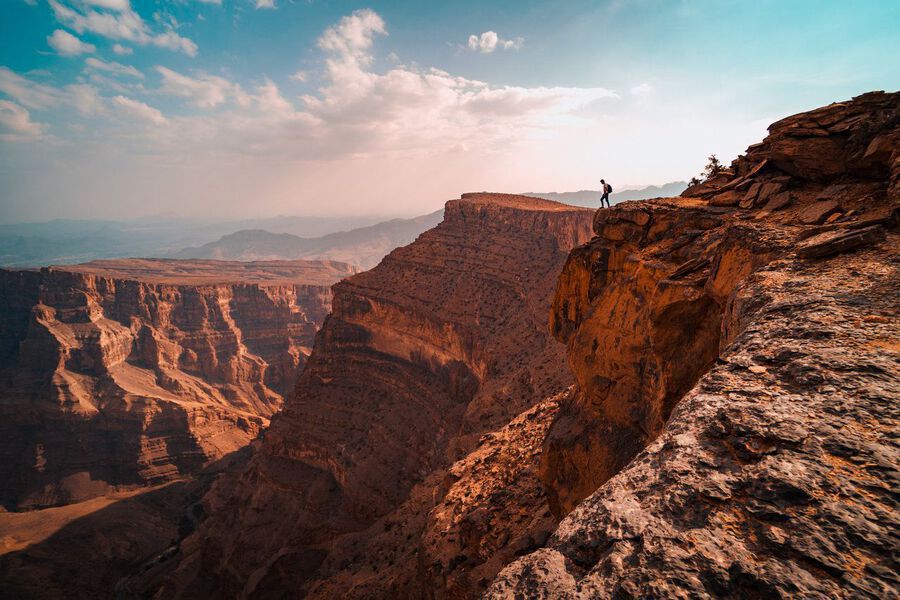 How to Hike to Wadi Shab Secret Cave in Oman without a Guide - A Guide