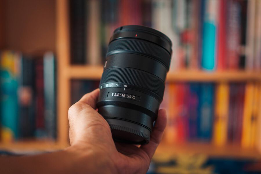 10 BEST Sony a6700 Lenses for Travel to Buy in 2024