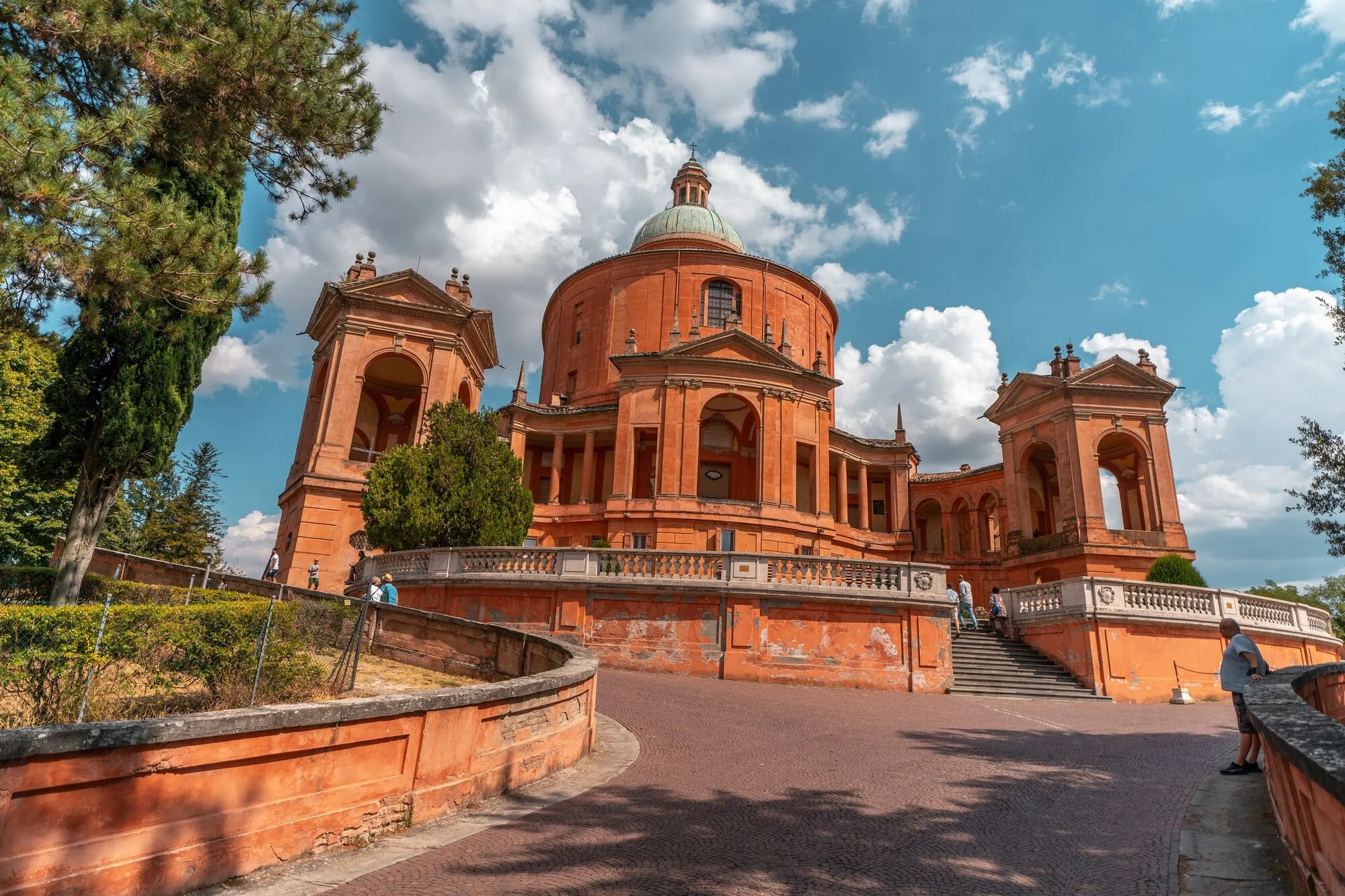 10 Awesome Things to Do in Bologna for First-Timers - A Complete Guide to Backpacking Bologna