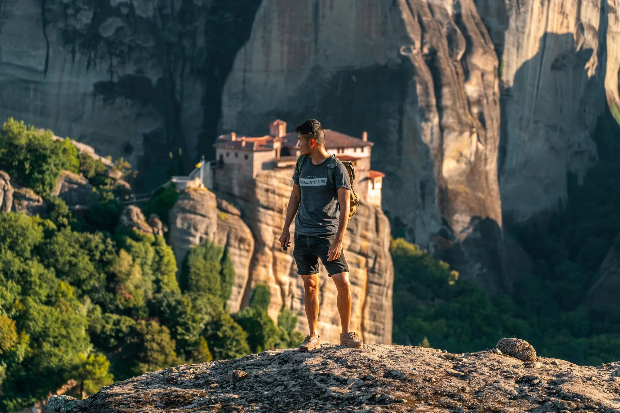 A Complete Guide To Backpacking Meteora   Backpacking Meteora Things To Do Main Image Hd Op.webp