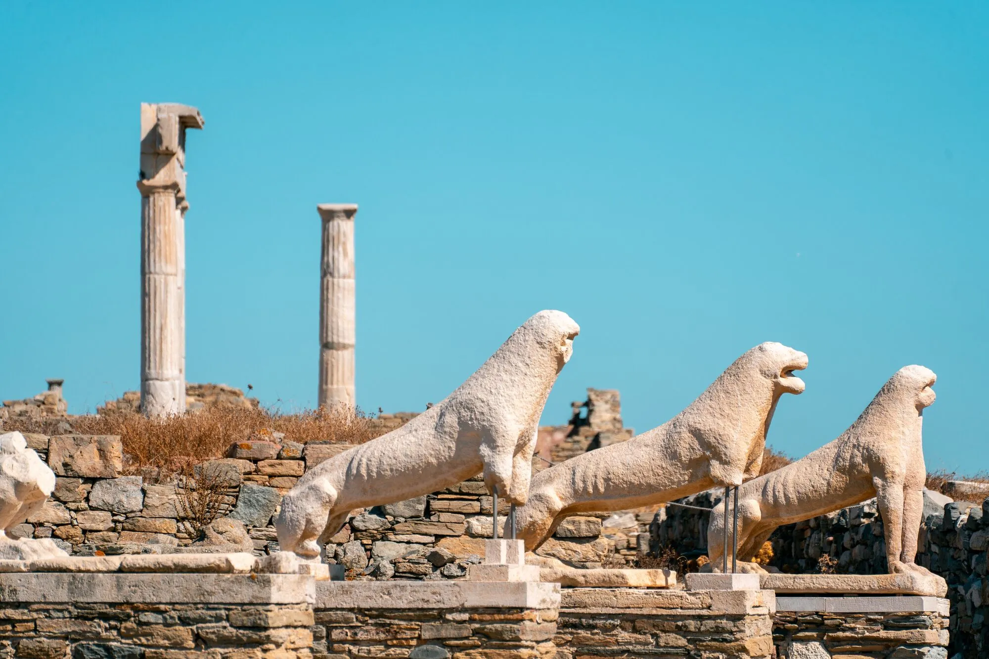 The Ultimate Guide to Backpacking Delos - What To See, How To Get Around, And More