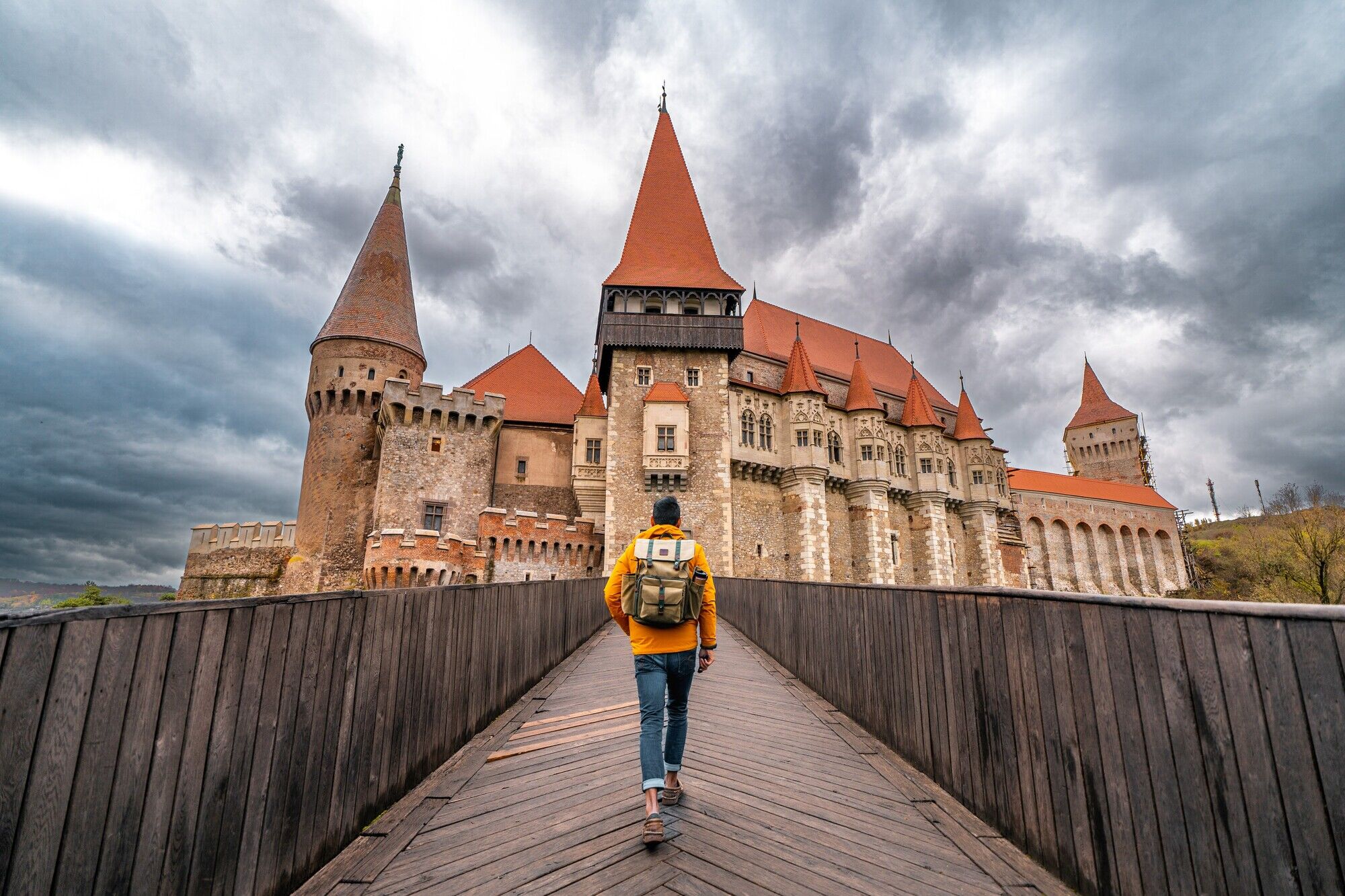 The largest medieval fortress in Ukraine · Ukraine travel blog