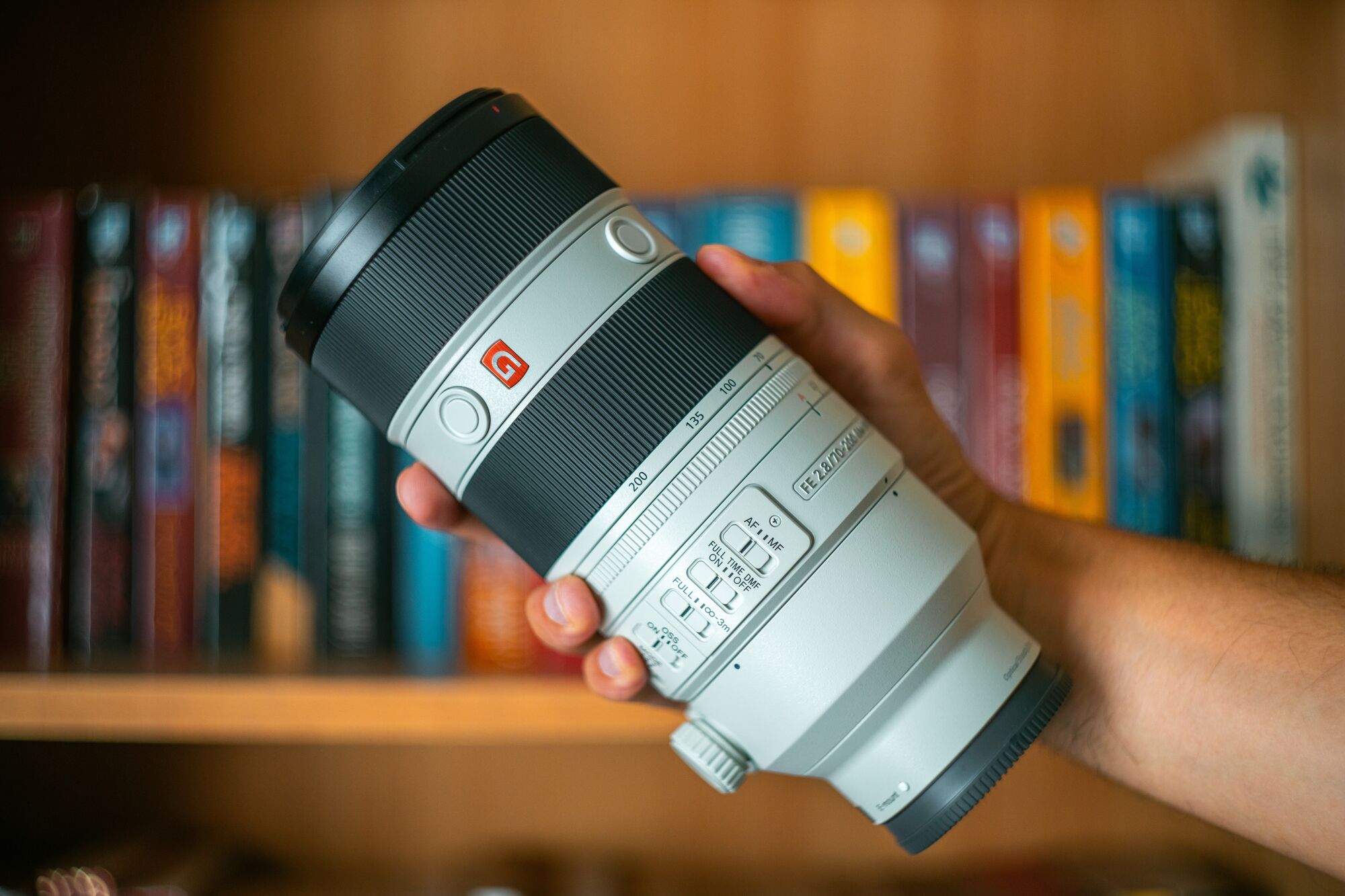 Sony FE 70-200mm F2.8 GM OSS Lens Review and Specs