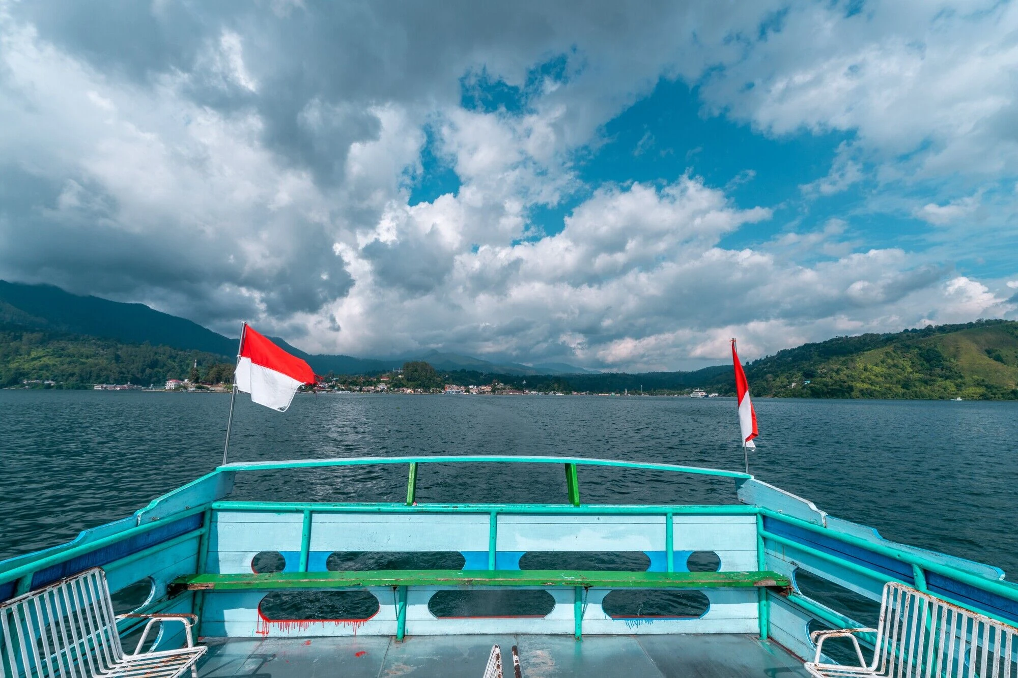 How to Get From Medan to Lake Toba - A Complete Travel Guide