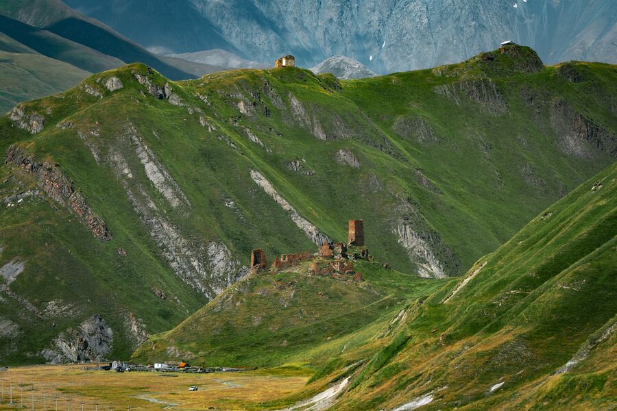 A Complete Hiking Guide to Truso Valley, Kazbegi - One-Day Itinerary, How to Get There, and More