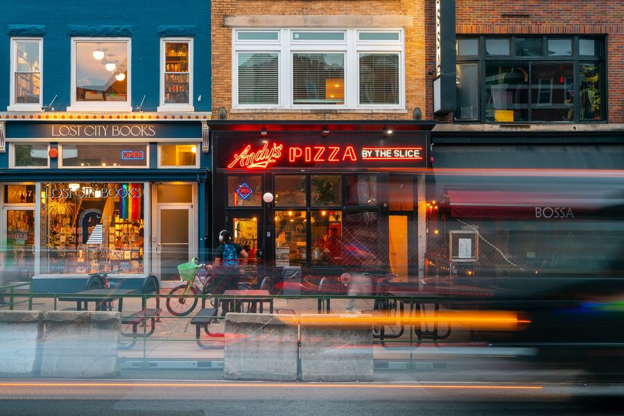 Insider's Guide: Top 8 Places to Dine and Drink in Washington DC - A Complete Foodie Guide to DC