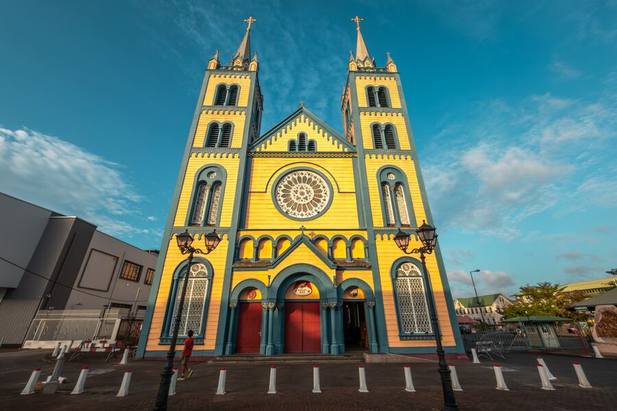 Paramaribo Guide: Best Things to Do, Tips & Itinerary - A Practical Guide for Independent Travelers