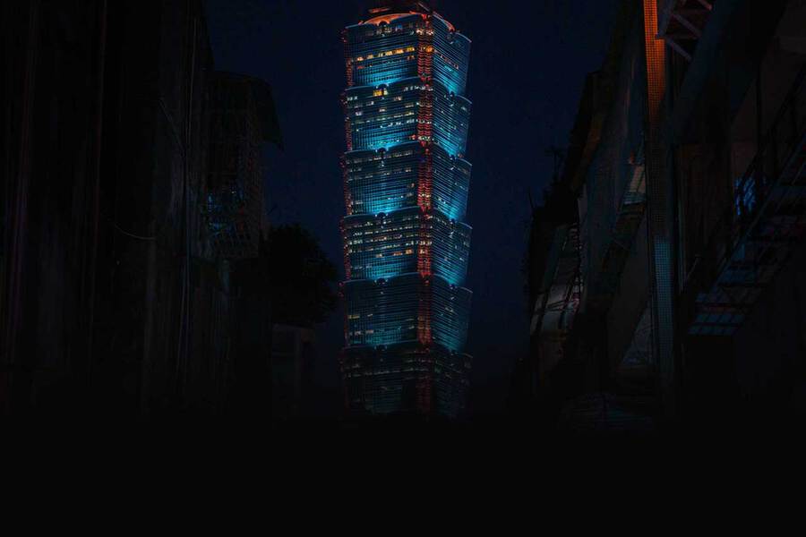 Turbo Taiwan - A Travel Video Background Image