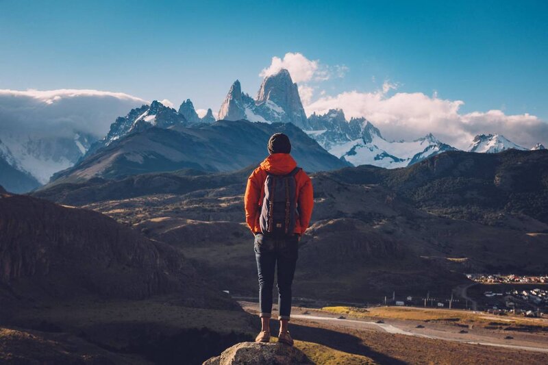 uma Vez que você chegar em El Chalten, acomode-se e iniciar o planejamento para o dia seguinte, ou você pode fazer uma pequena caminhada para o Condor, o Mirante do por do sol