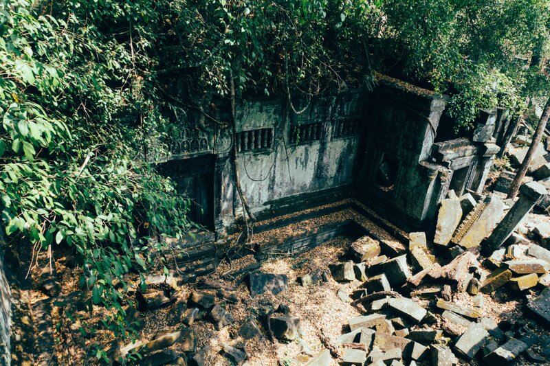  una dintre numeroasele camere din Beng Mealea vă așteaptă să explorați.