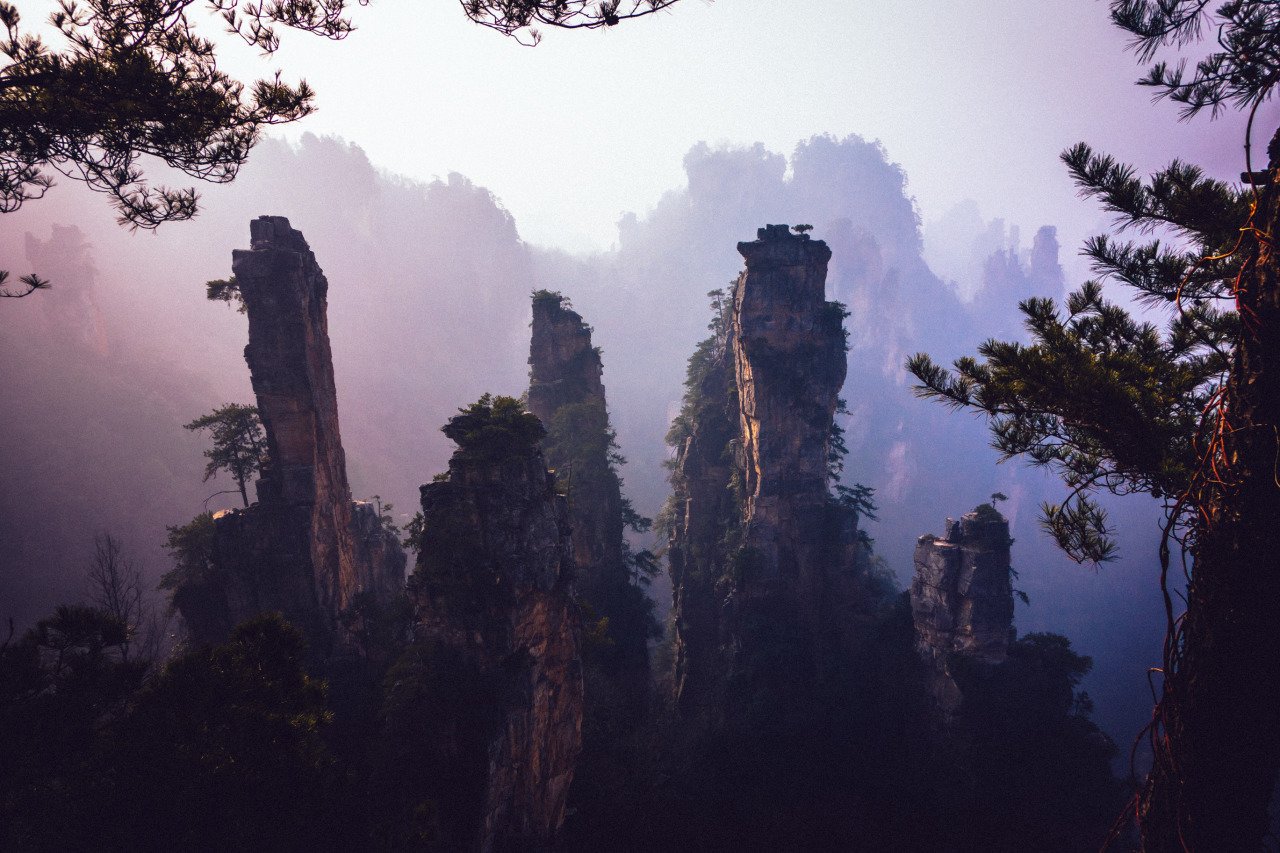 Peaks at Tianbo Mansion