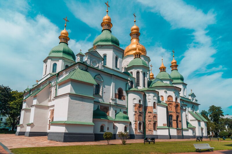 18 BEST Things to Do in Kyiv, Ukraine