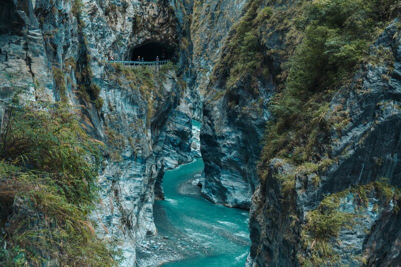 2-Week Taiwan Backpacking Itinerary: Taipei, Taroko, Kenting & Alishan