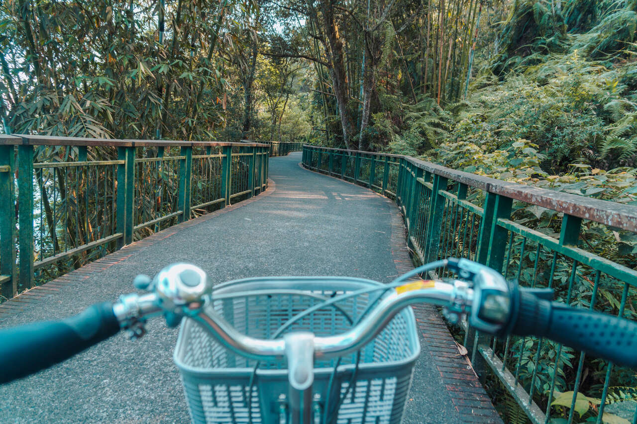 sun moon lake bike trail