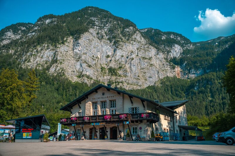 10 Awesome Things to Do in Hallstatt for Solo Travelers