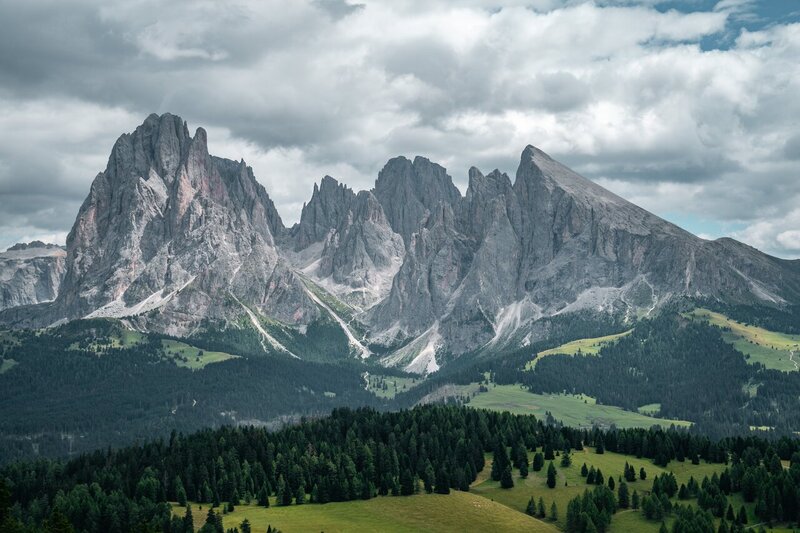 Exploring the Dolomites: 10 Stunning Locations You Shouldn't Miss