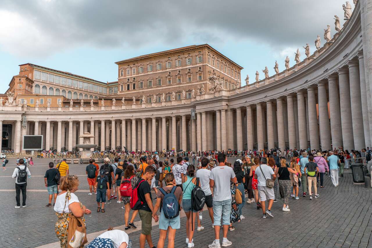 8 Impressive Things to Do in the Vatican City for Solo Travelers