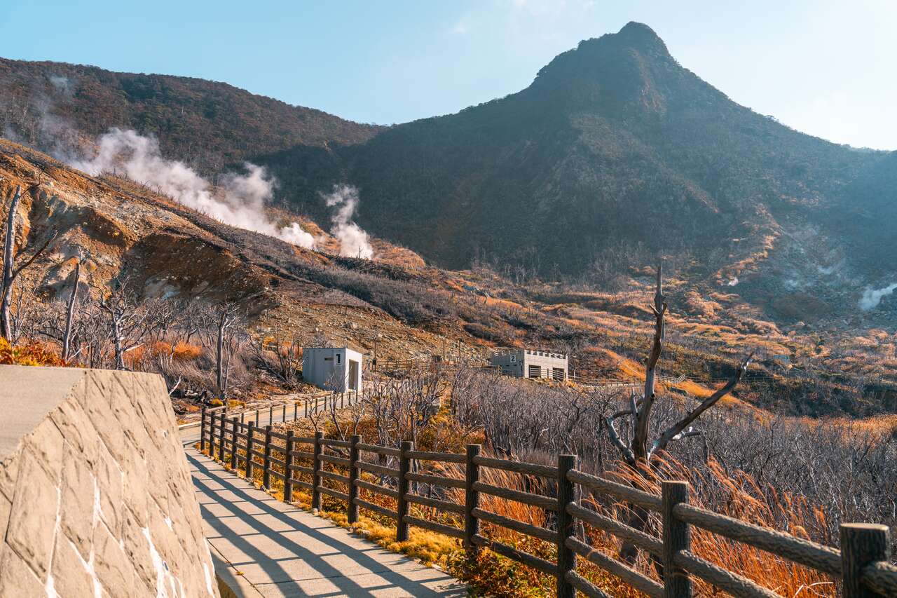 Hakone, Japan. 04th Feb, 2023. Bather is seen takes photo the